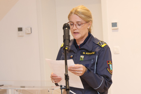 POSVET ZA ČLANICE V PROSTOVOLJNIH GASILSKIH DRUŠTVIH 11 FOTO LJUBO VUKELIČ